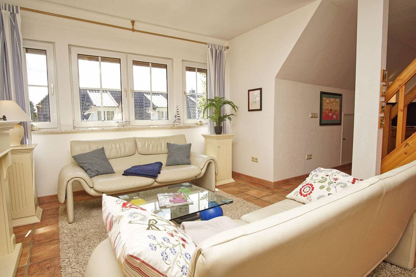 Foto 5 von 34: Landhaus Wildrose FeWo Og+Dg: Balkon, ruhige Lage