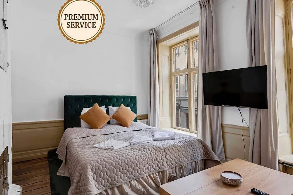 Charming Apartment in Old Town 1