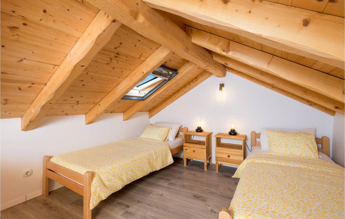 Foto 9 von 23: Gemütliche 2-Zimmer-Wohnung mit Terrasse und Strandblick, 200 m vom Campingplatz Baldarin entfernt