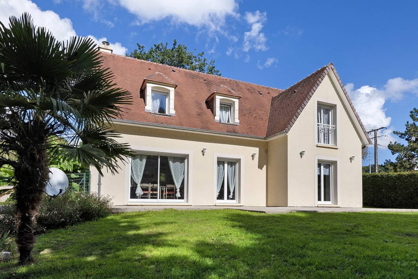 Foto 3 von 33: Ferienhaus 'Prestig House' mit privater Terrasse und eigenem Garten
