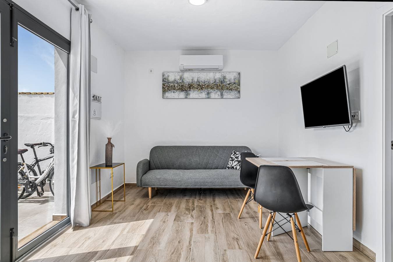 Foto 3 von 25: Ferienwohnung 'Casa Sofia' mit privatem Pool, WLAN und Klimaanlage