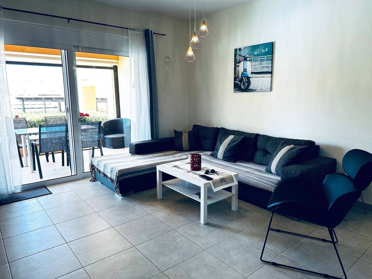 Foto 11 von 37: Nach Steki 1 Minute vom Strand entfernt 2bd 1ba