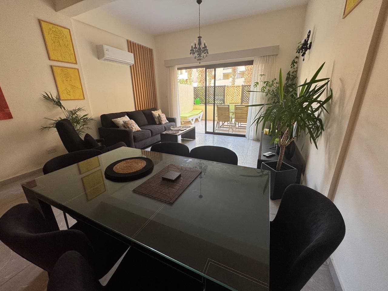 Foto 4 von 30: Ferienwohnung für 4 Personen mit Pool