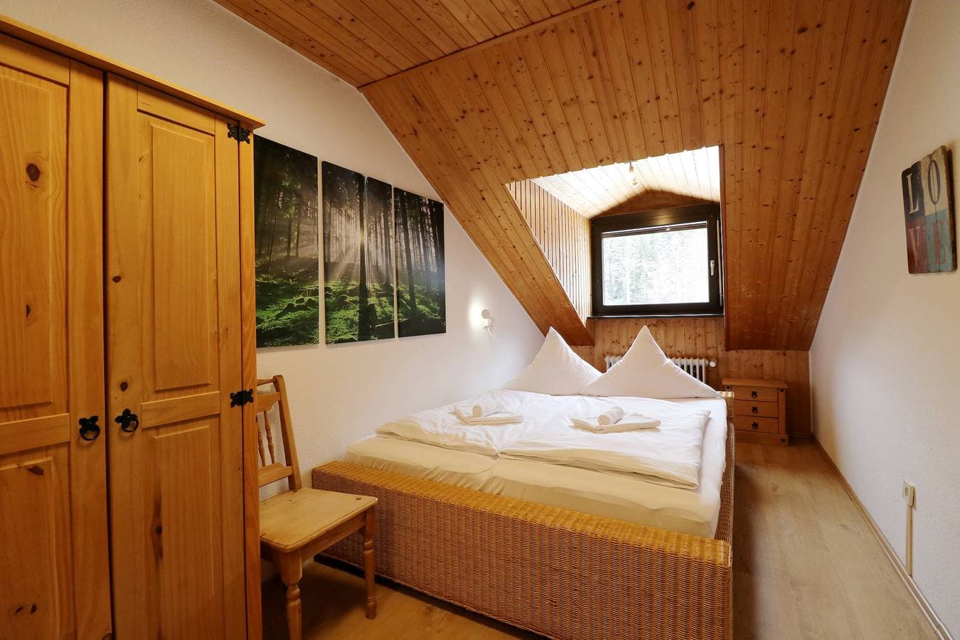 Foto 4 von 29: Gästehaus Seewald- Ferienwohnung 6 "Fichte", Schluchsee, Blasiwald