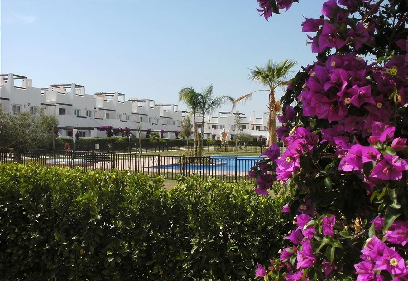 Foto 3 von 31: Ferienwohnung "Schönes Dreibett am Condado" mit Pool, Garten und Terrasse