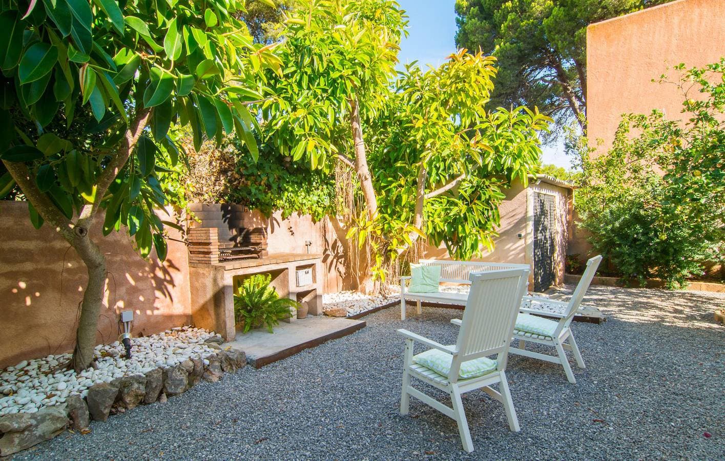 Foto 7 von 37: Gemütliche Strandwohnung mit Terrasse und Grill