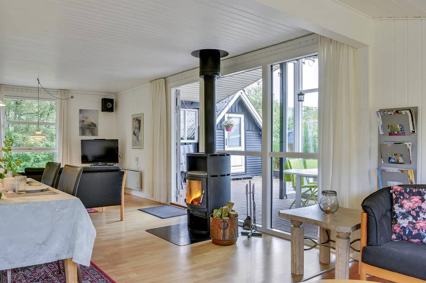 Foto 2 von 39: Amazing home in Ulfborg w/ WiFi and 3 Bedrooms