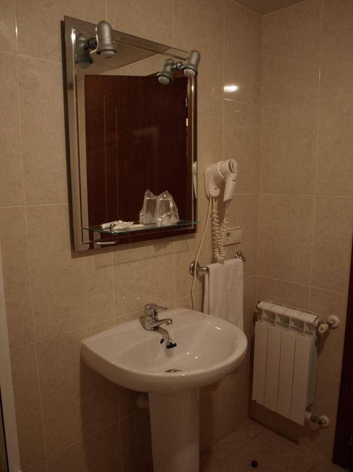 Foto 8 von 8: Double Room