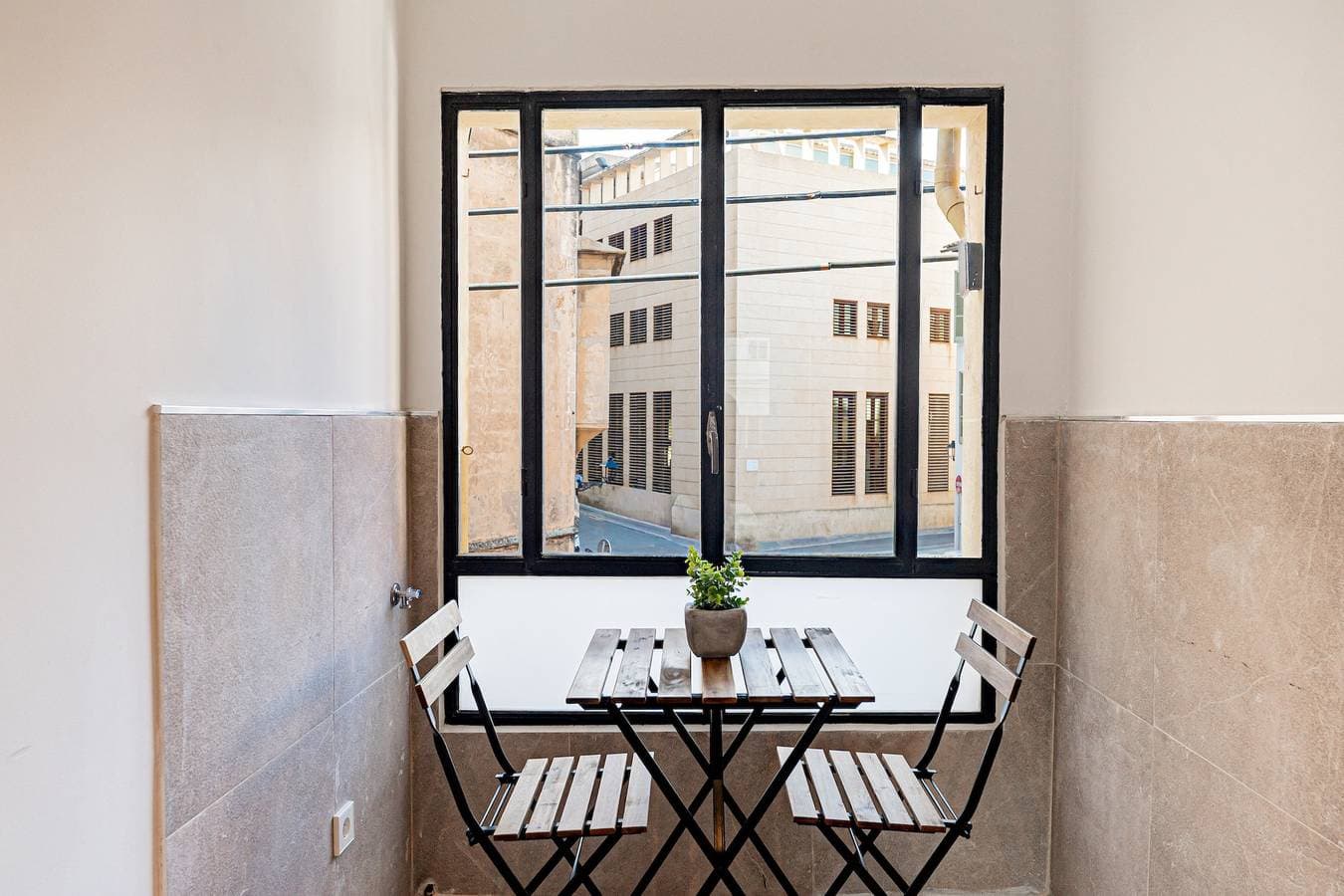 Foto 5 von 28: Lonja Old Town Apartment minimum stay 31 nights