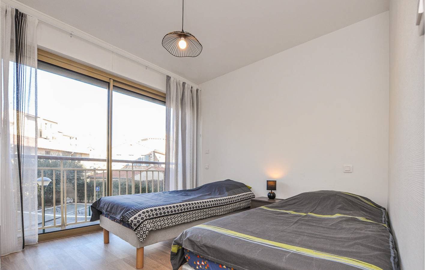 Foto 8 von 20: Appartement am Strand mit Garage und Terrasse
