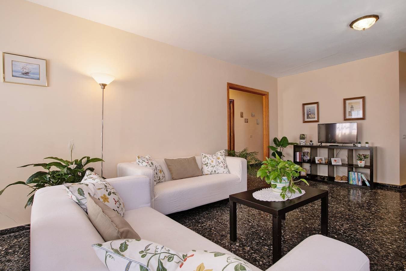 Foto 4 von 37: Ferienhaus 'Casa Fefa' mit Meerblick und privater Terrasse