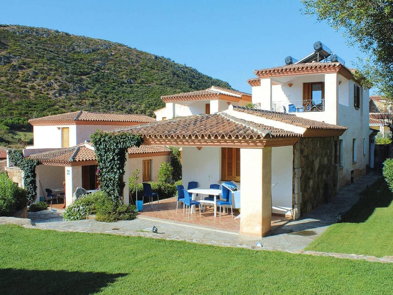 Apartment in Tanaunella Budoni mit Pool 1
