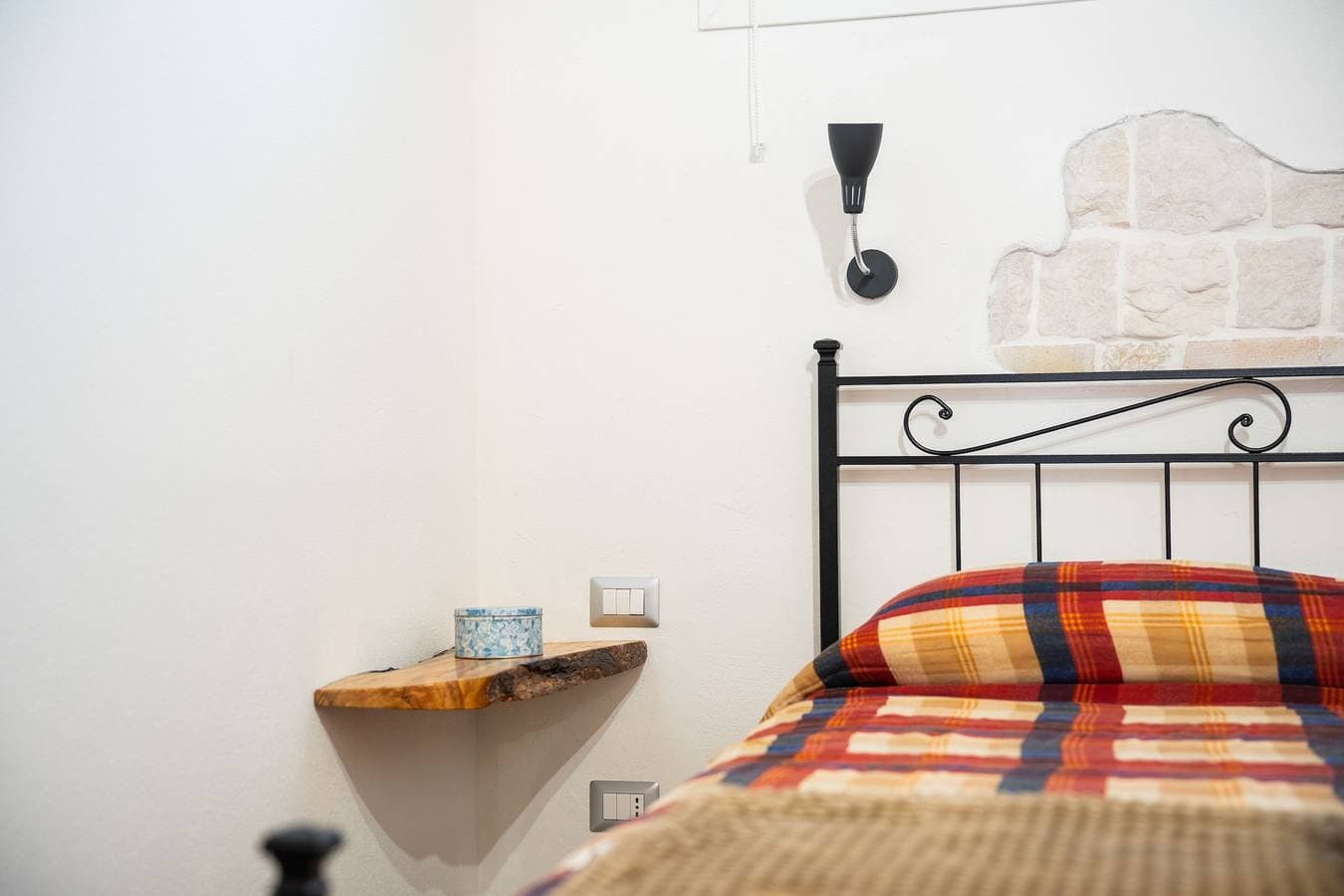 Foto 2 von 30: Ferienhaus 'Kasa Kalagonis' – Komfort & Tradition nahe Cagliari