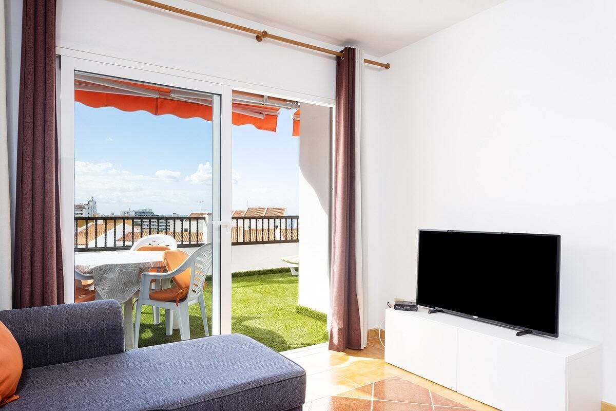Foto 3 von 34: Ferienwohnung für 4 Personen mit Pool
