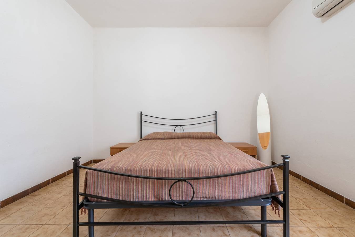 Foto 11 von 23: Ferienwohnung 'Casa Vacanze Teulada' nahe Altstadt mit Garten und WLAN