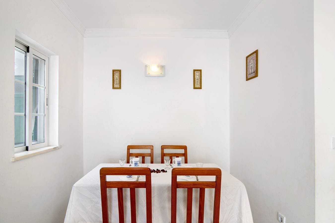 Foto 6 von 26: Ferienhaus 'Moradia Altura' mit privater Terrasse und Balkon