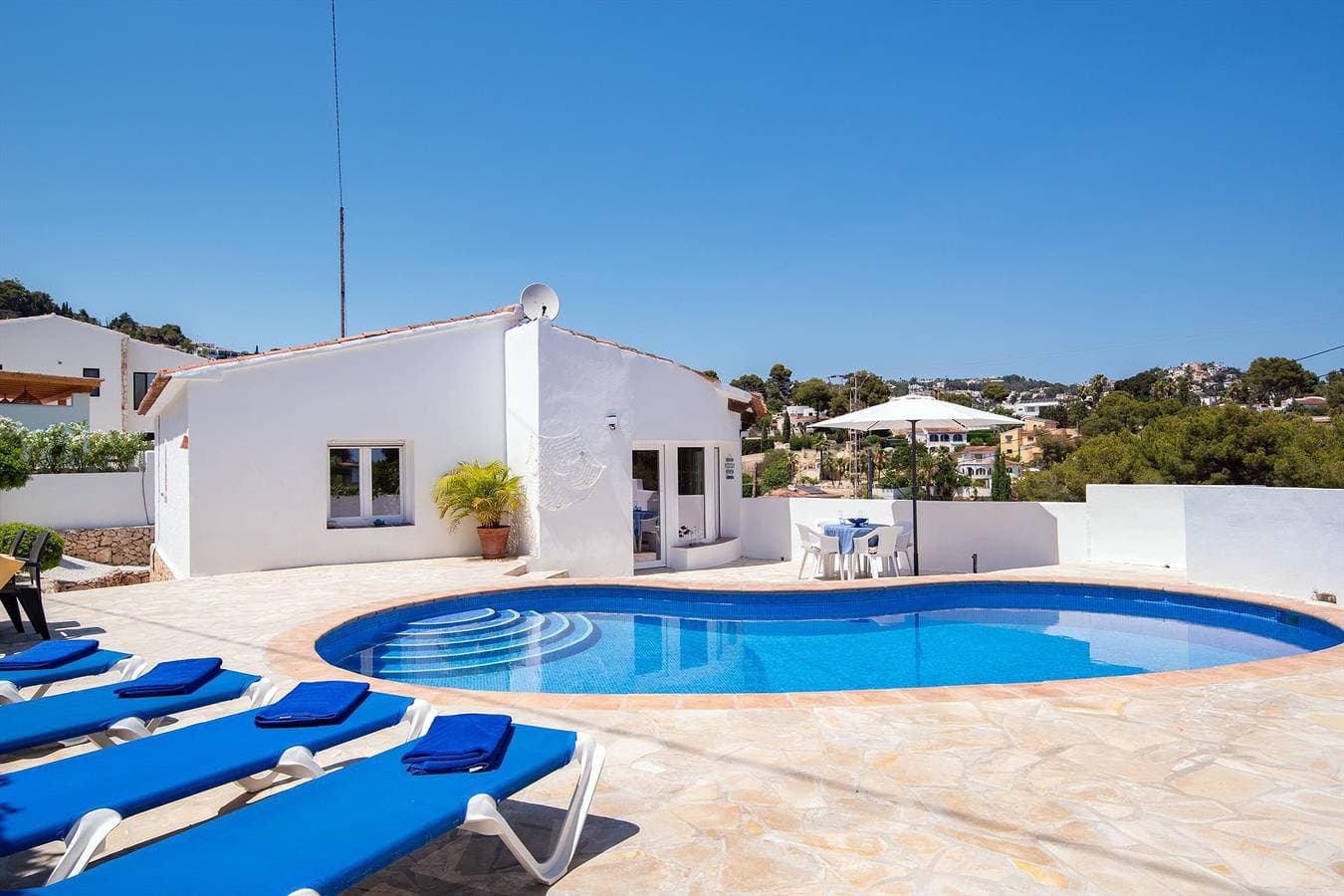Foto 3 von 59: Villa Sunnyside - modern, chill out, private pool