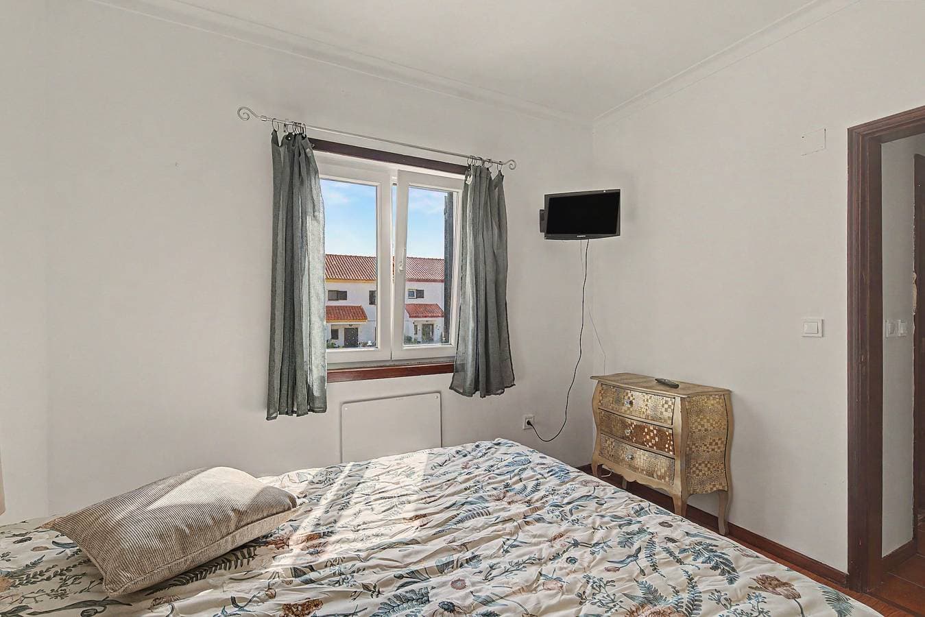 Foto 10 von 32: Ferienhaus 'Azeitão Guest House' mit privater Terrasse, WLAN und Klimaanlage