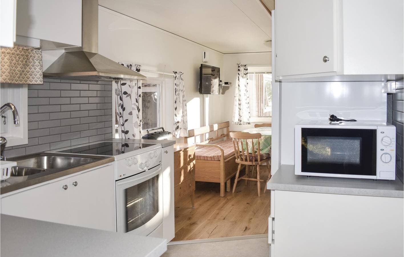 Foto 10 von 21: Ferienhaus für 6 Personen mit Terrasse