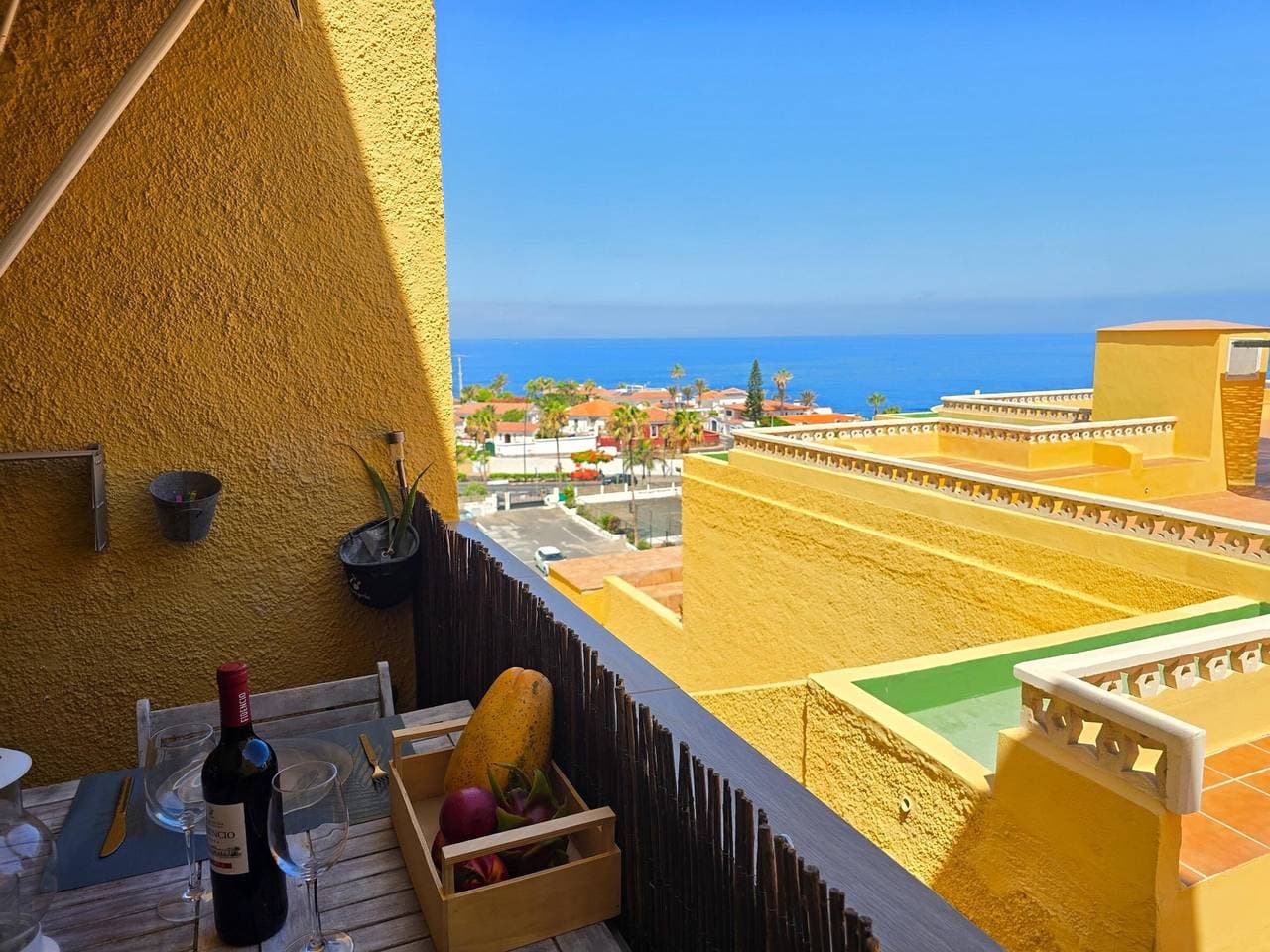 Foto 8 von 25: Komfort in Playa La Arena: Pool, Terrasse und privater Parkplatz