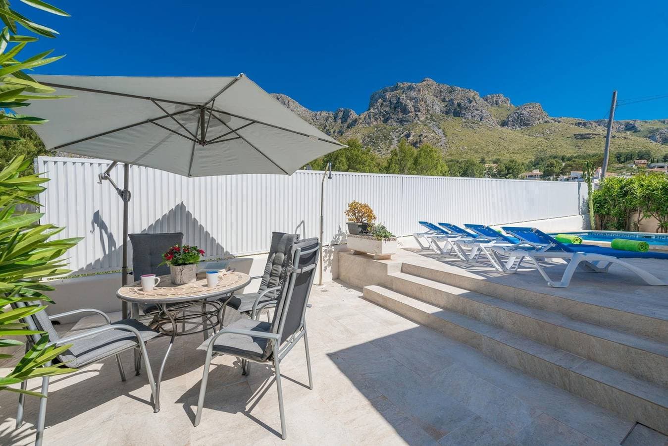 Foto 5 von 41: Villa für 4 Personen mit Garten