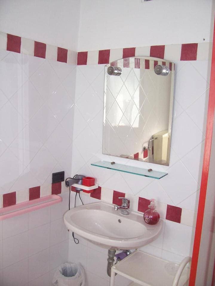 Foto 13 von 13: Large Double Room