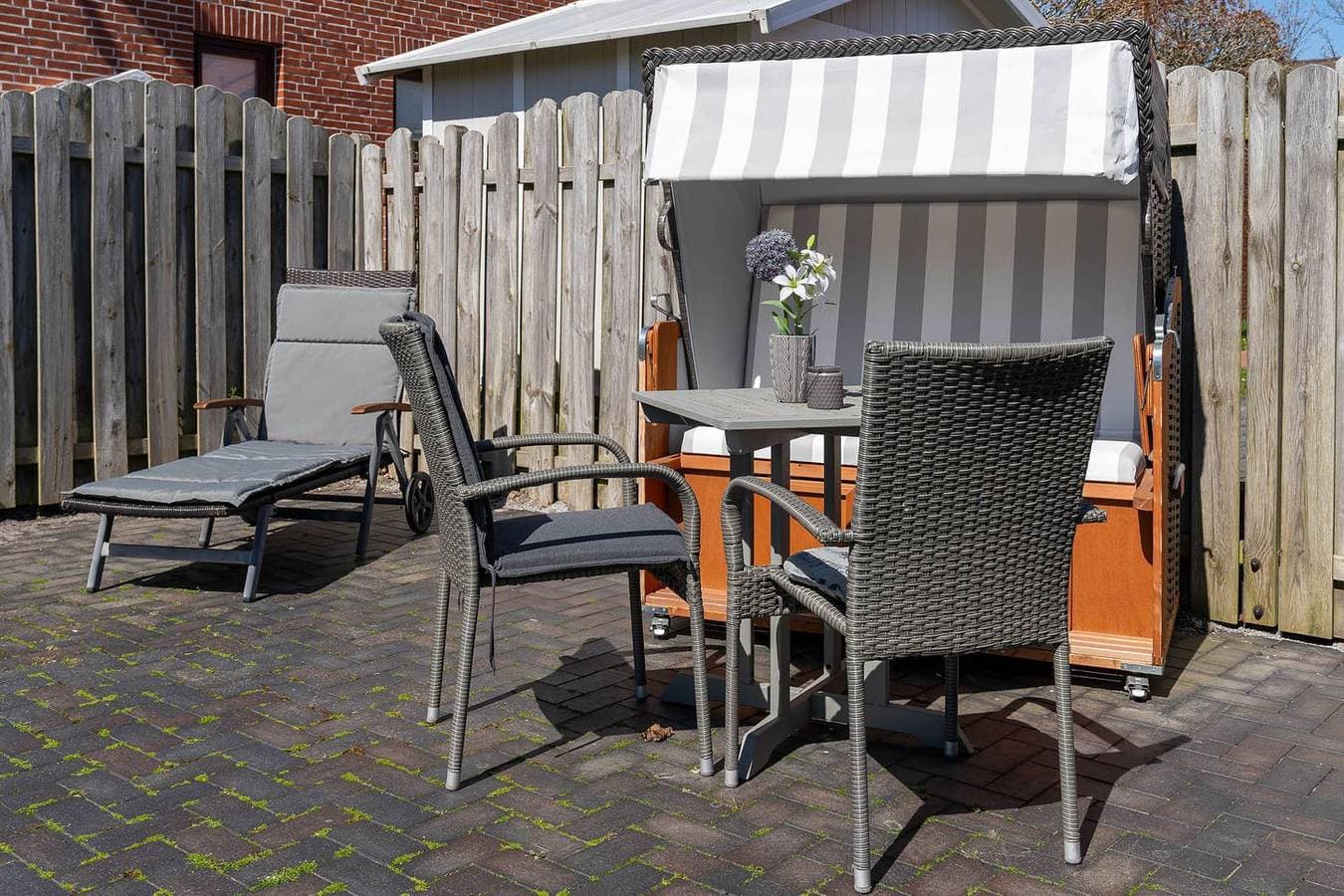 Foto 6 von 29: Schöne 2-Zimmerwohnung im 1. Obergeschoss mit Balkon im Ortsteil Dorf