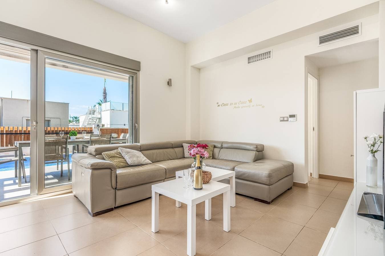 Foto 3 von 21: Villa "Casa Imjo Erdgeschoss" mit Privatem Pool, Privaten Terrassen und Klimaanlage