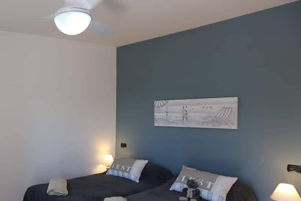 Foto 2 von 29: Schöne exklusive Villa 50 Meter vom See entfernt