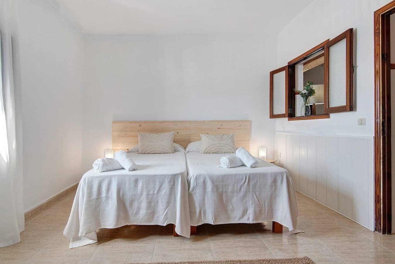 Foto 9 von 34: Ferienhaus "El Altillo House" mit Meerblick, Gemeinschaftsterrasse und WLAN