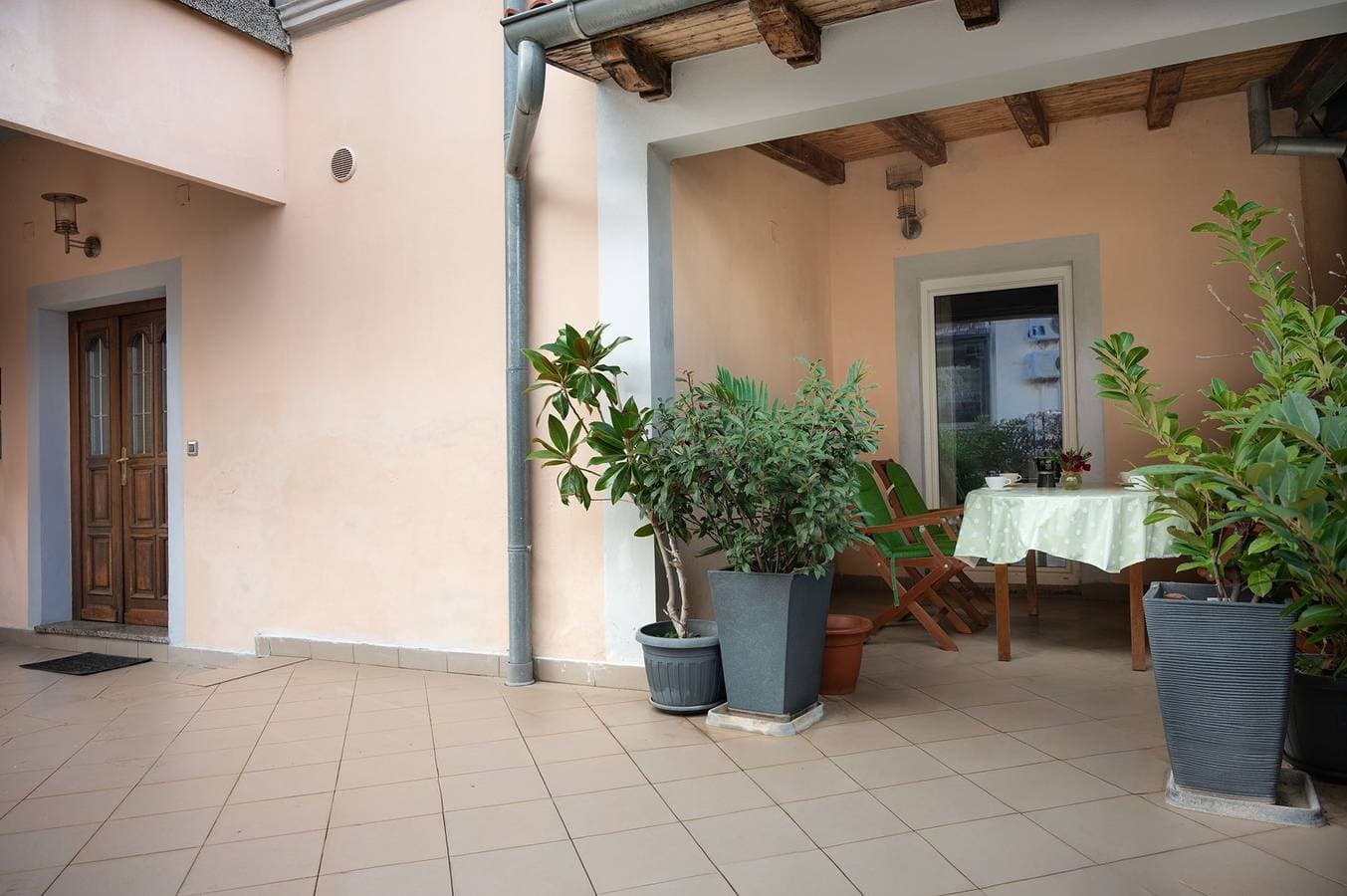 Foto 8 von 19: Apartmant 150m from the beach