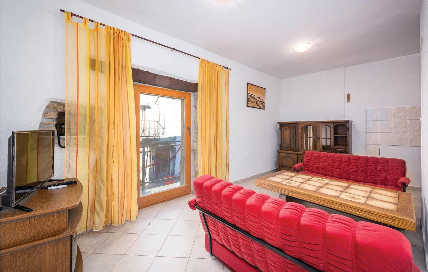 Foto 6 von 19: Charmante 2-Zimmer-Wohnung mit Terrasse und Parkplatz