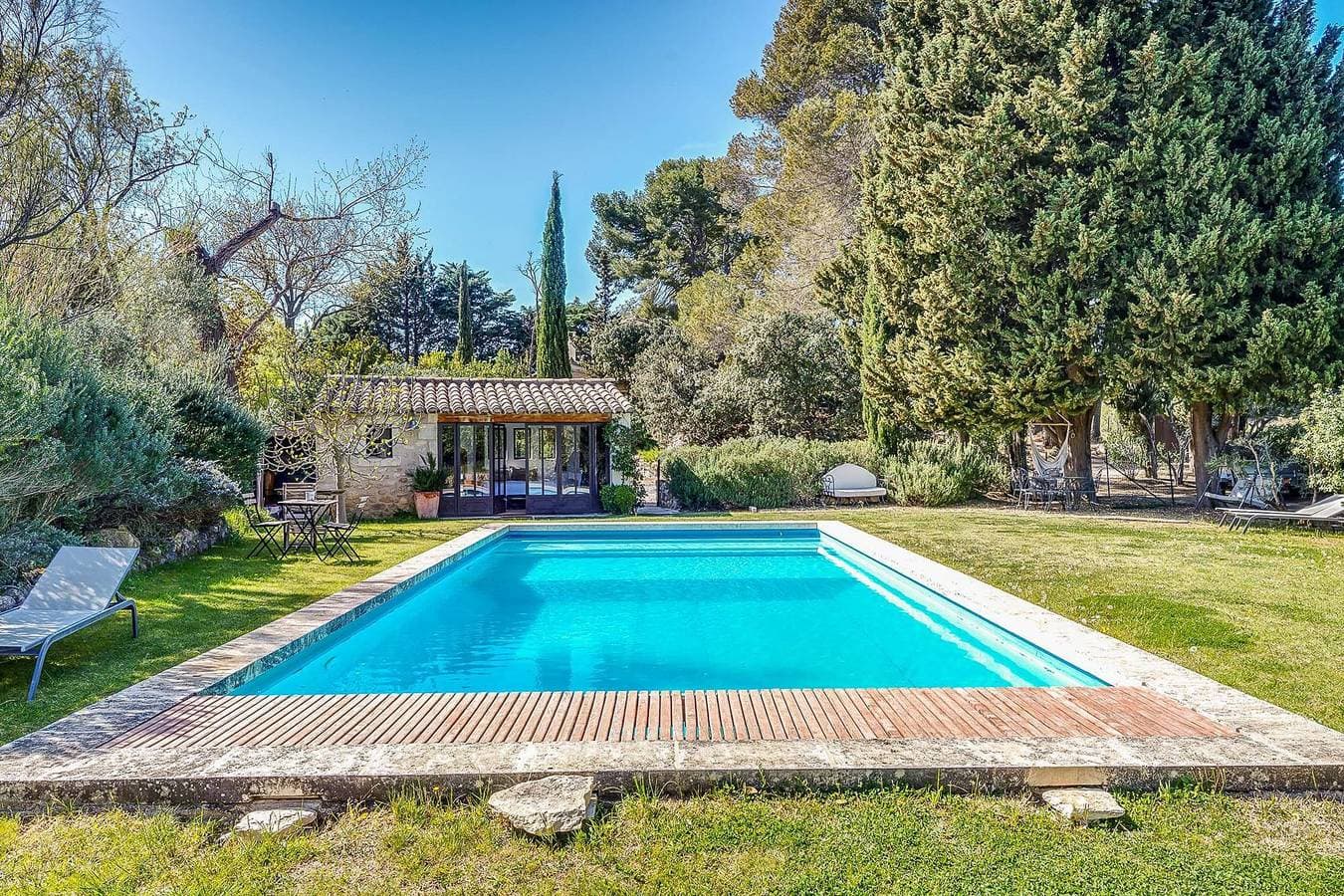 Villa 1