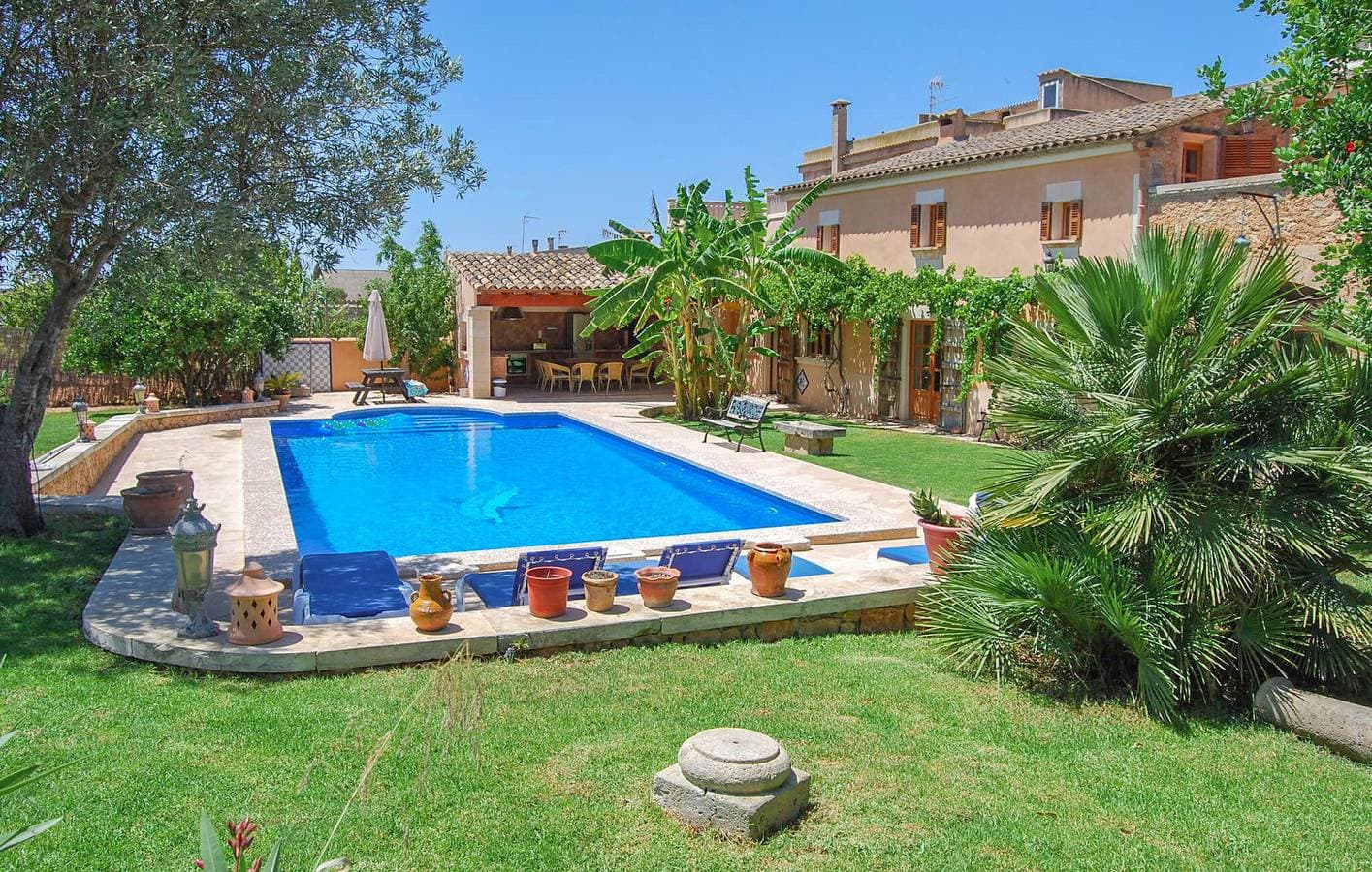 Foto 2 von 38: Gemütliche Wohnung mit Pool und Terrasse bei Es Carritxó