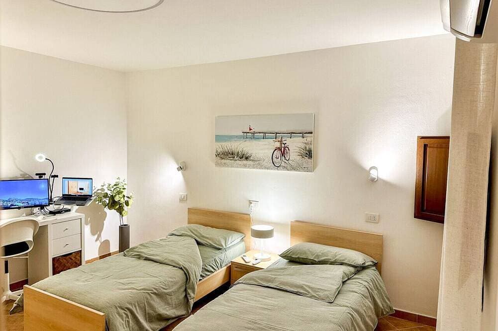 Foto 10 von 30: A.Danieli House - Olbia