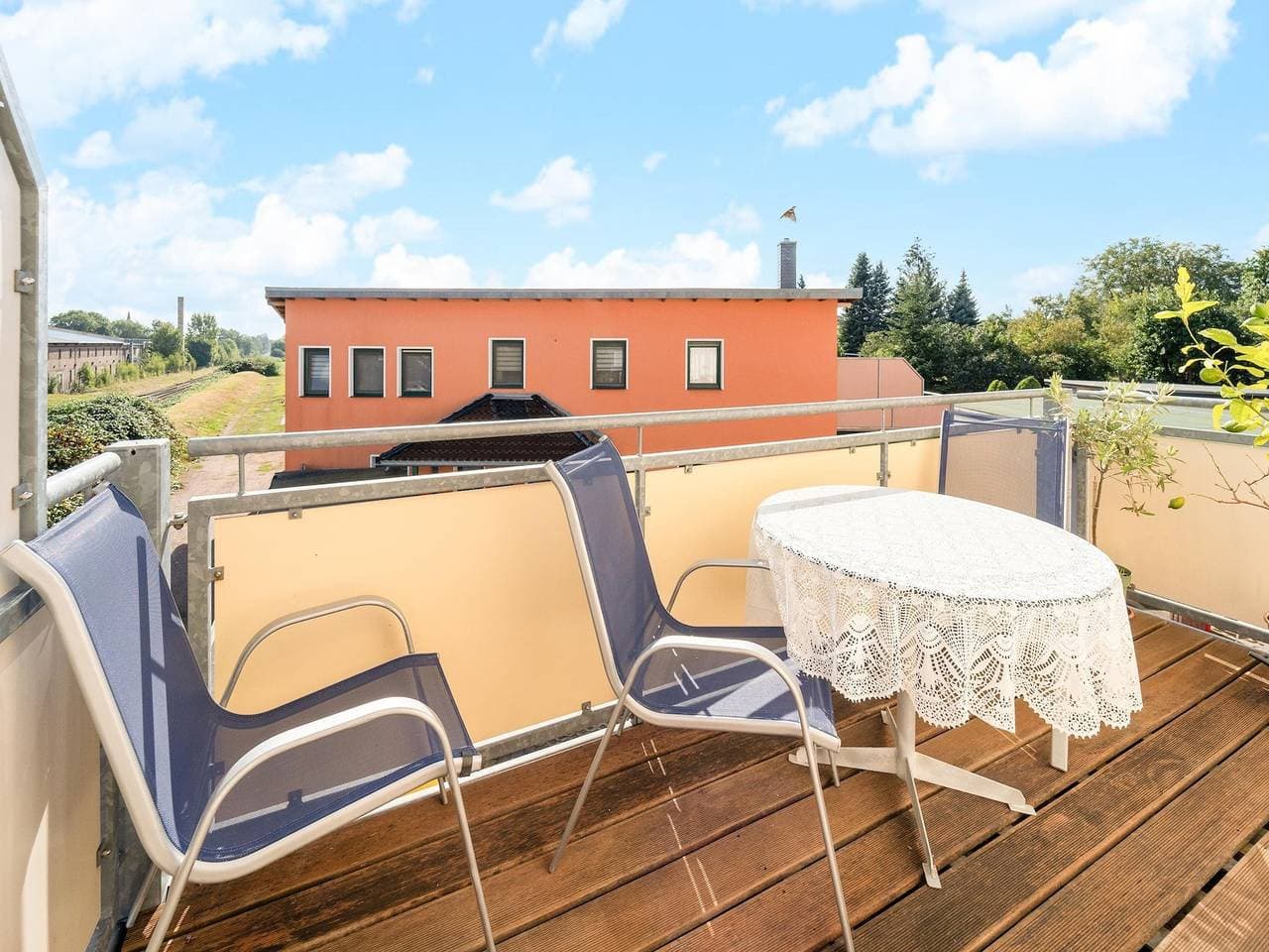 Foto 4 von 39: Ferienwohnung für 3 Personen mit Balkon