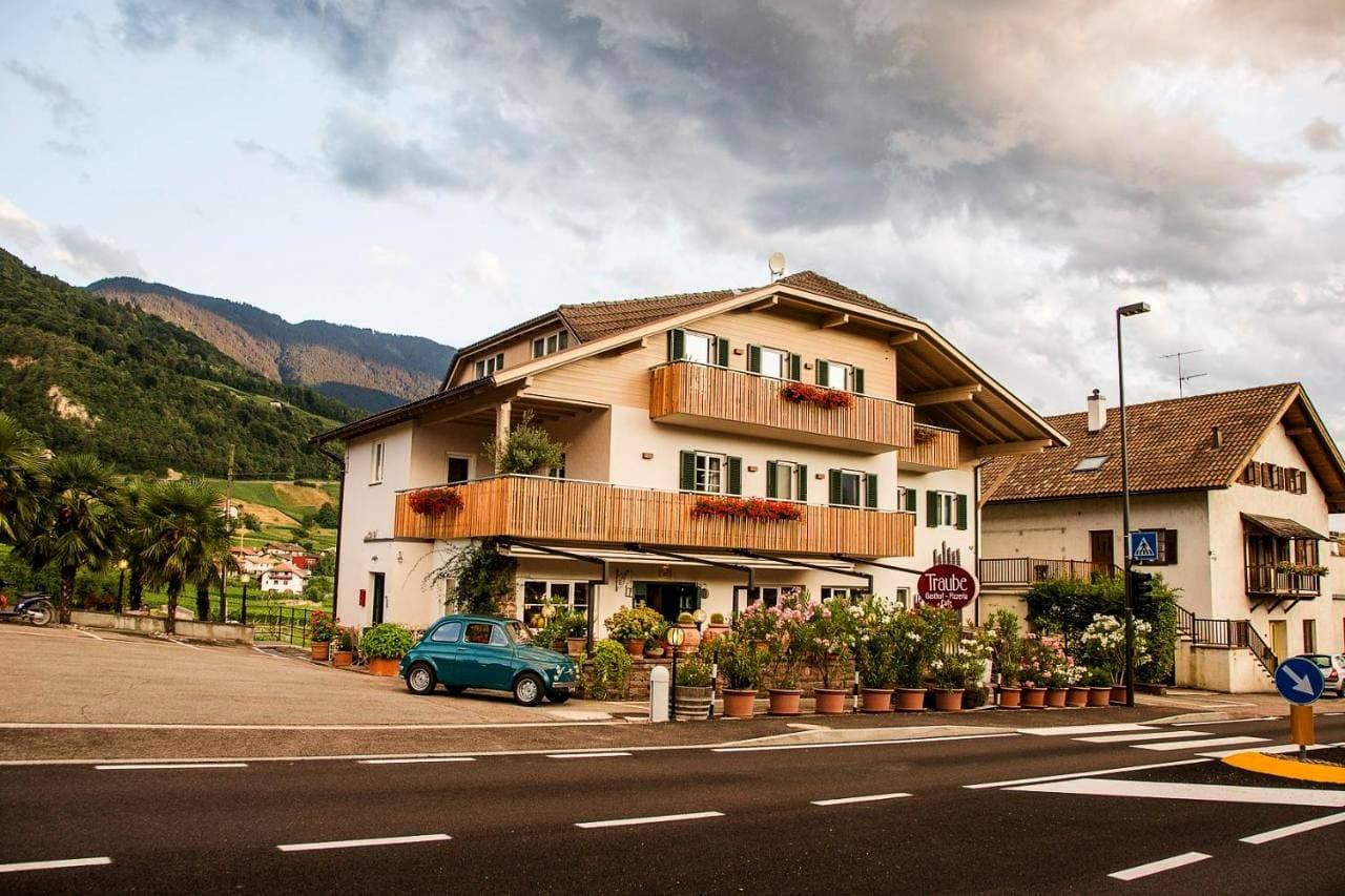 B&B Pizzeria Zur Traube 1