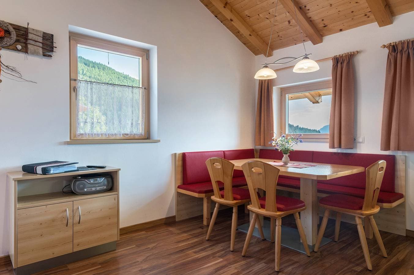 Foto 5 von 26: Ferienwohnung 'Solerhof Terrasse' mit Bergblick, privater Terrasse und WLAN
