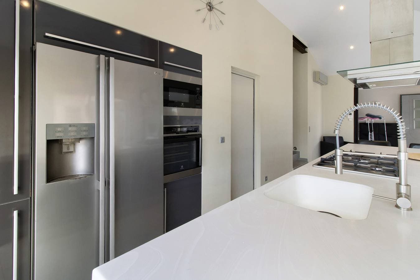 Foto 10 von 45: Villa „Gecko“ mit Pool, Meerblick und Klimaanlage