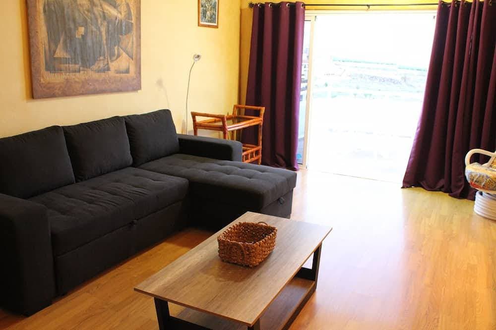 Acogedor apto. terraza, BBQ y vistas al mar. WIFI 1