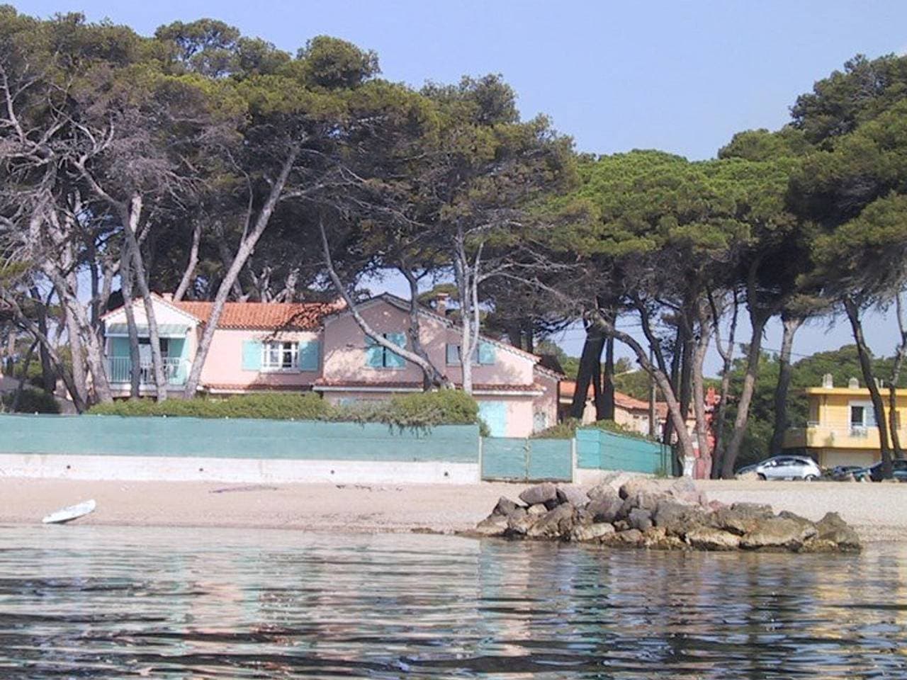 Foto 9 von 11: Studio-Hyères: Piscine, Plages et Port à Proximité, Parking Inclus, Idéal Vacances