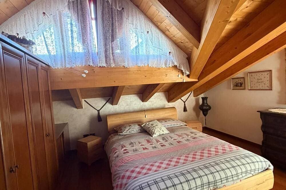 Foto 8 von 30: Comfortable attic in the hills of Trento