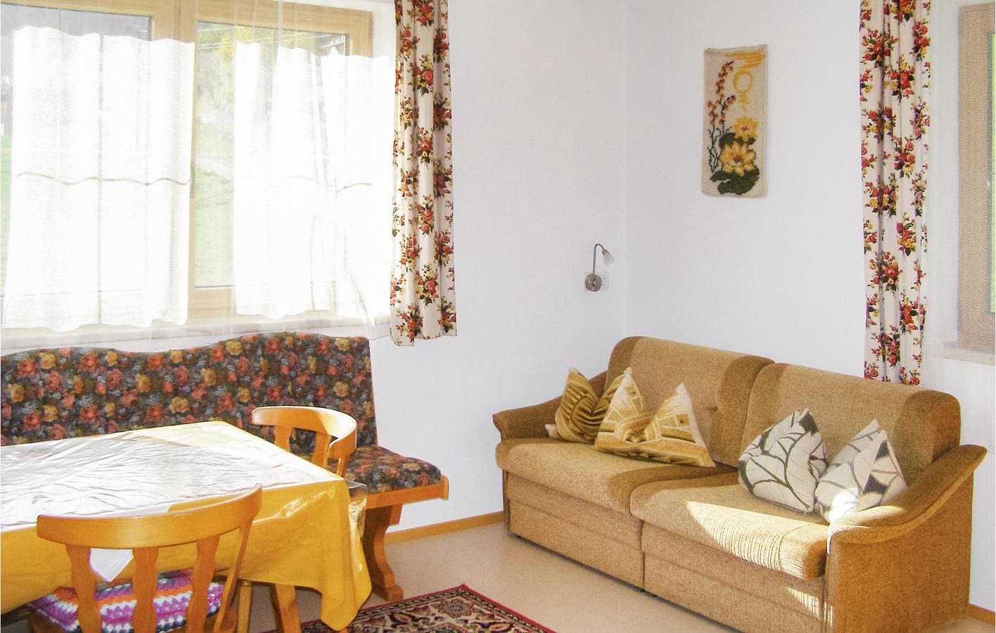 Foto 12 von 20: Wohnung mit Bergblick, Parkplatz und Terrasse