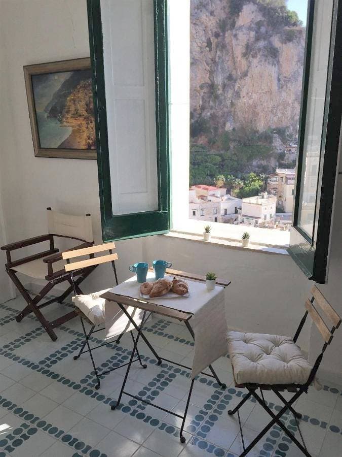 Foto 3 von 15: Apartment with Sea View