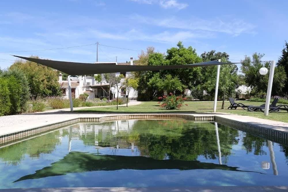 Foto 8 von 19: Refuge with Private Pool and Garden View - Quinta Fronteira