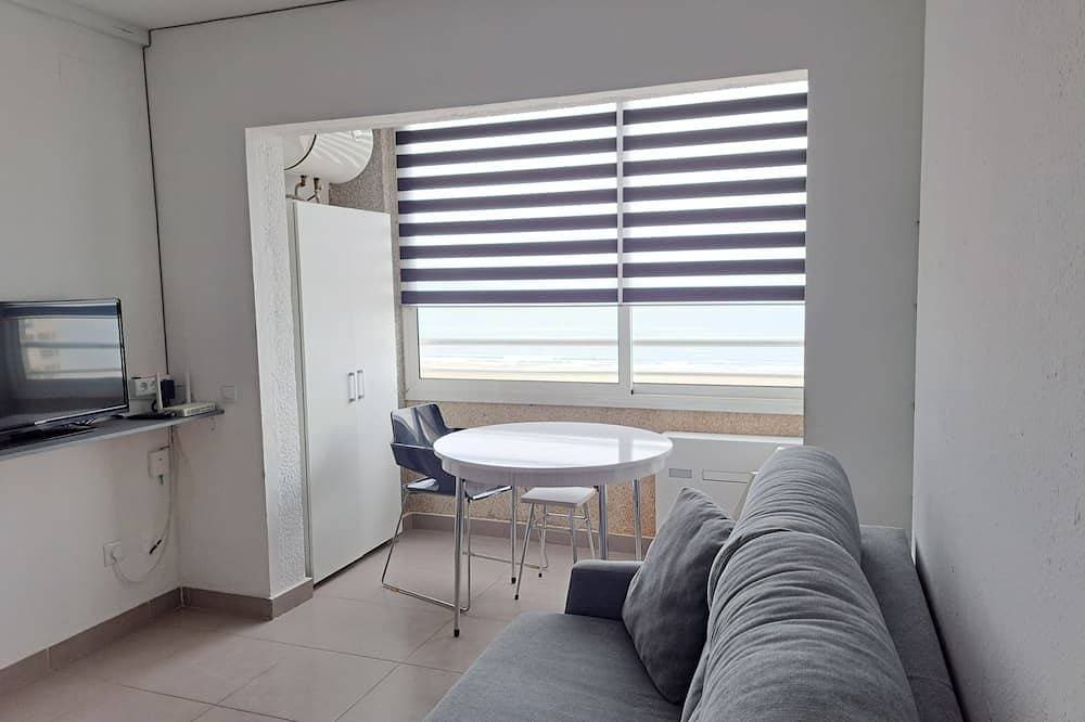 Foto 8 von 16: Comfortable flat in EmpuriaBrava by the strand with a stunning view on the bay.