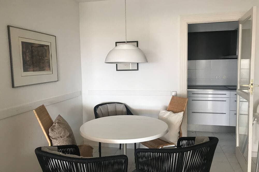 Foto 11 von 30: Schöner Bungalow mit großzügiger Küche,Terrasse mit Meerblick,Strand-/Meerzugang