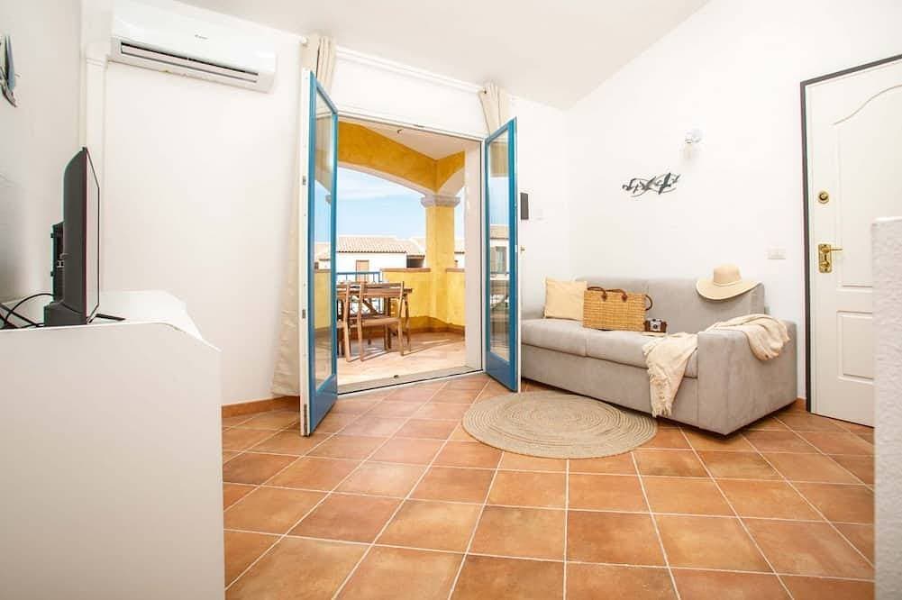 Foto 8 von 19: Leone Flat VI (30' from Porto Cervo) + Private Terrace