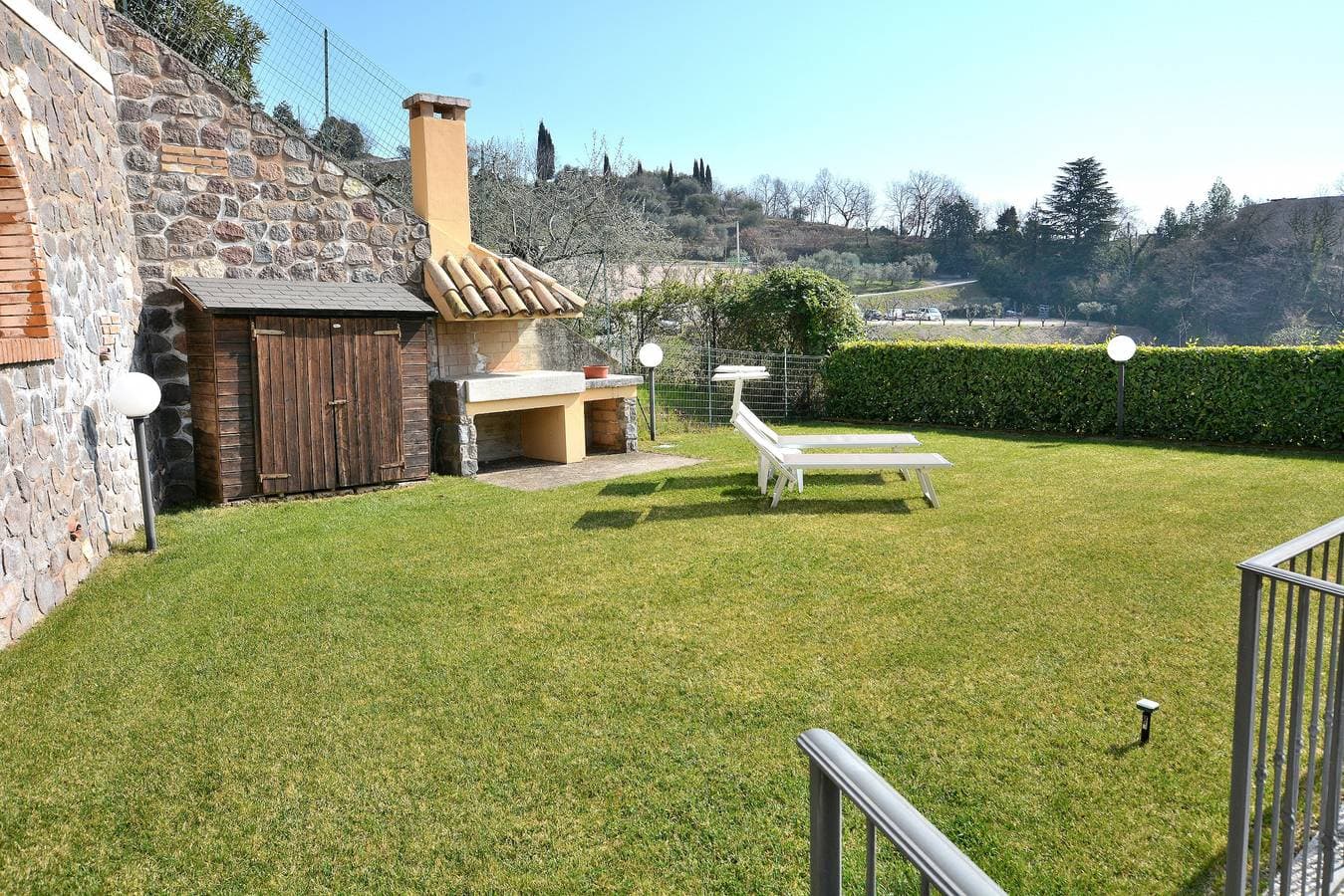 Foto 4 von 15: Blue Apartment in Marciaga di Costermano