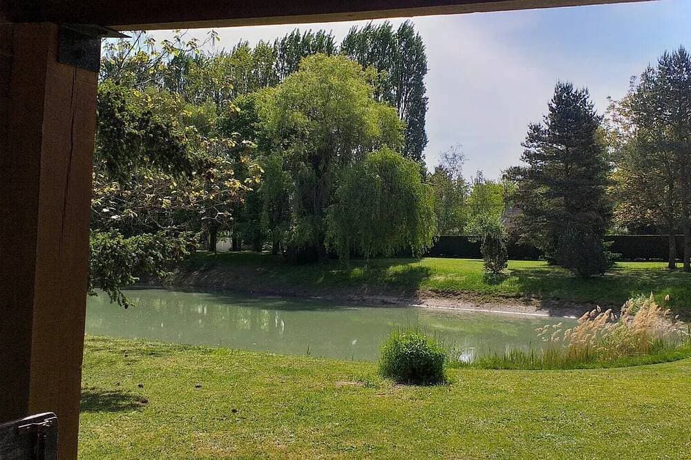 Foto 6 von 14: Bed & Breakfast 'Chambre Quadruple' mit Gemeinschaftspool, Terrasse & WLAN